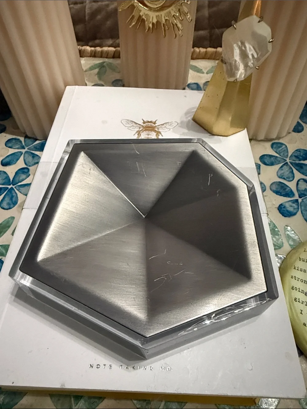 Kendra Scott Silver Color Geometric Faceted Ring Dish Clear Acrylic Base